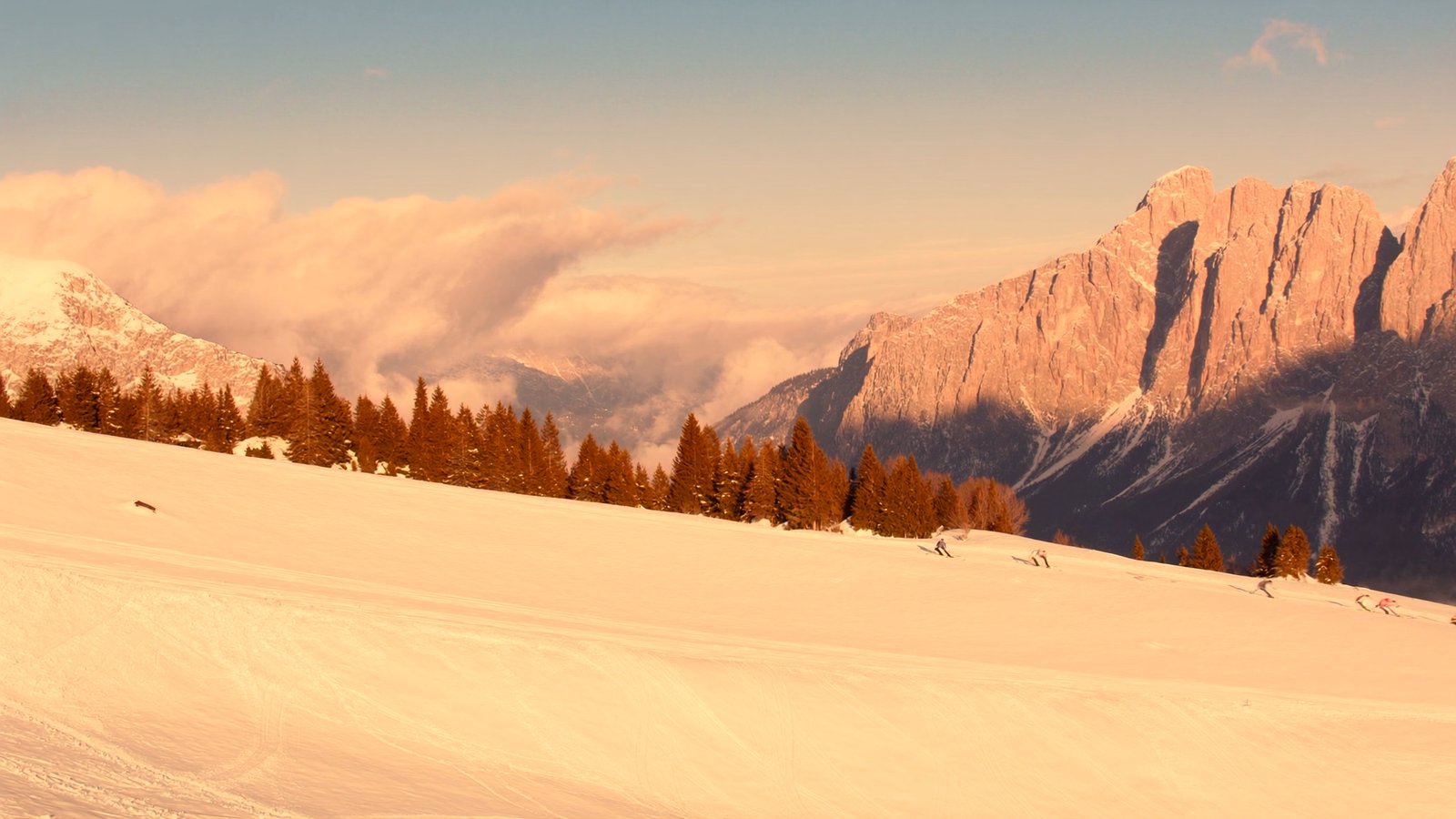 Skiing beneath the Dolomite spires at Cortina