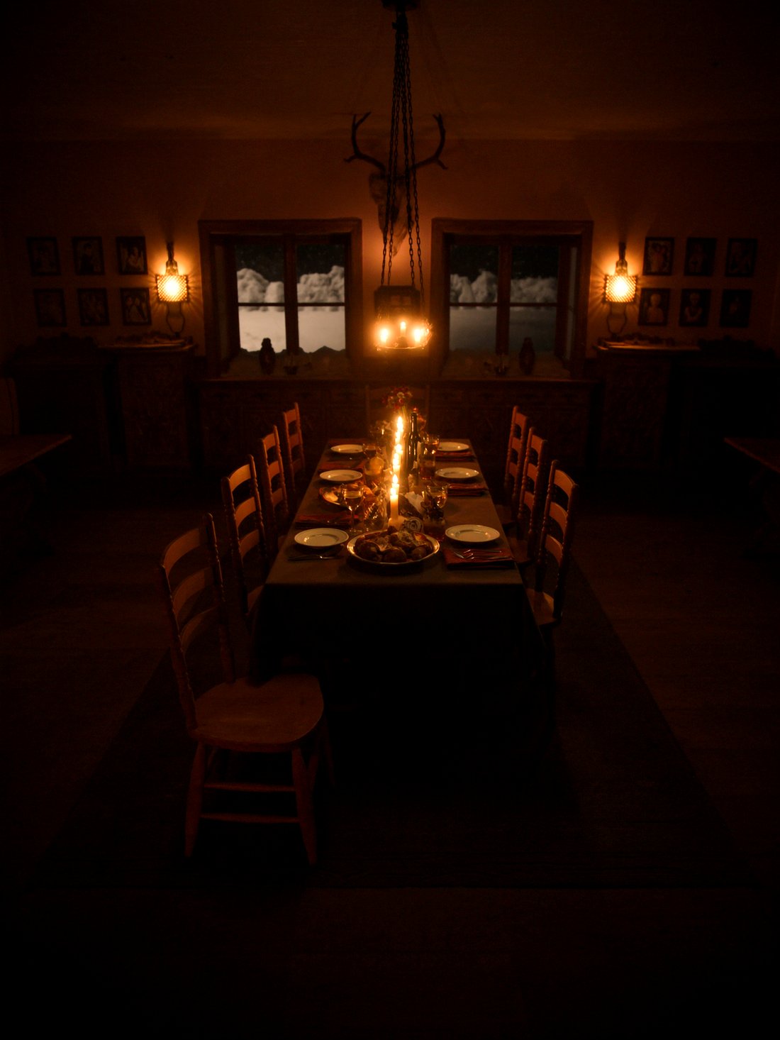 A candlelit Tyrolean Gasthof dinner