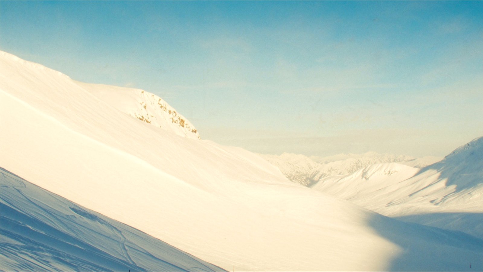 Skiing the Arlberg above Lech