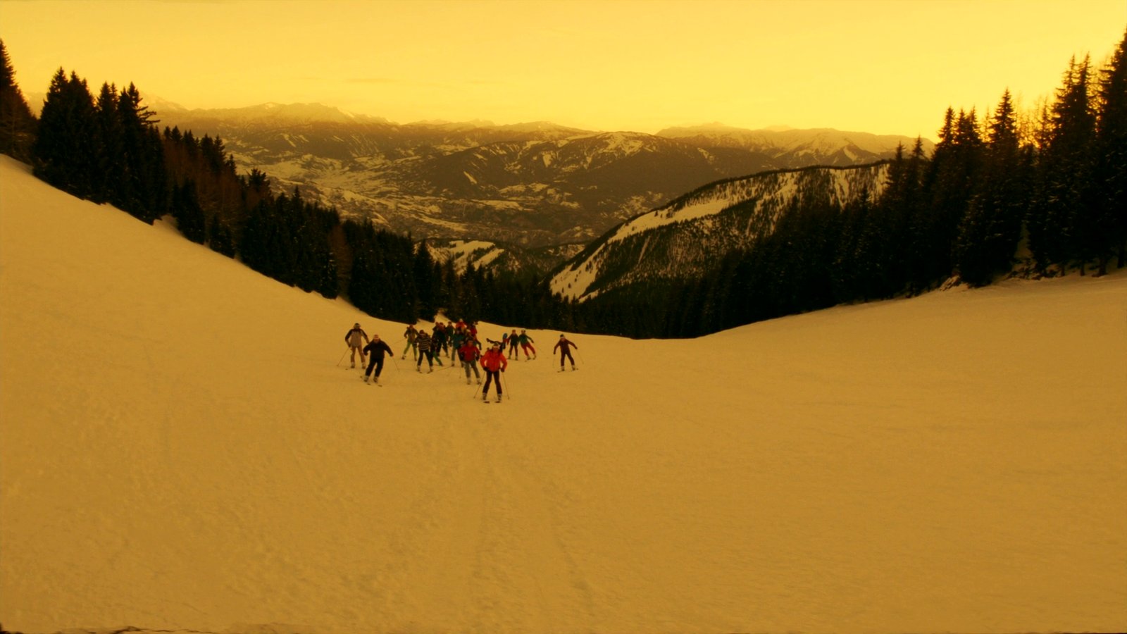 Gentle tree-lined skiing above Megève