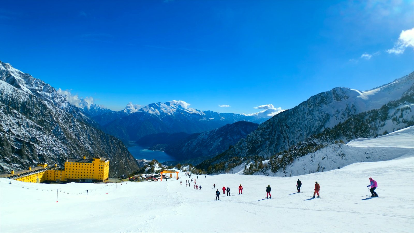 Steep Andes off-piste above Laguna del Inca at Portillo